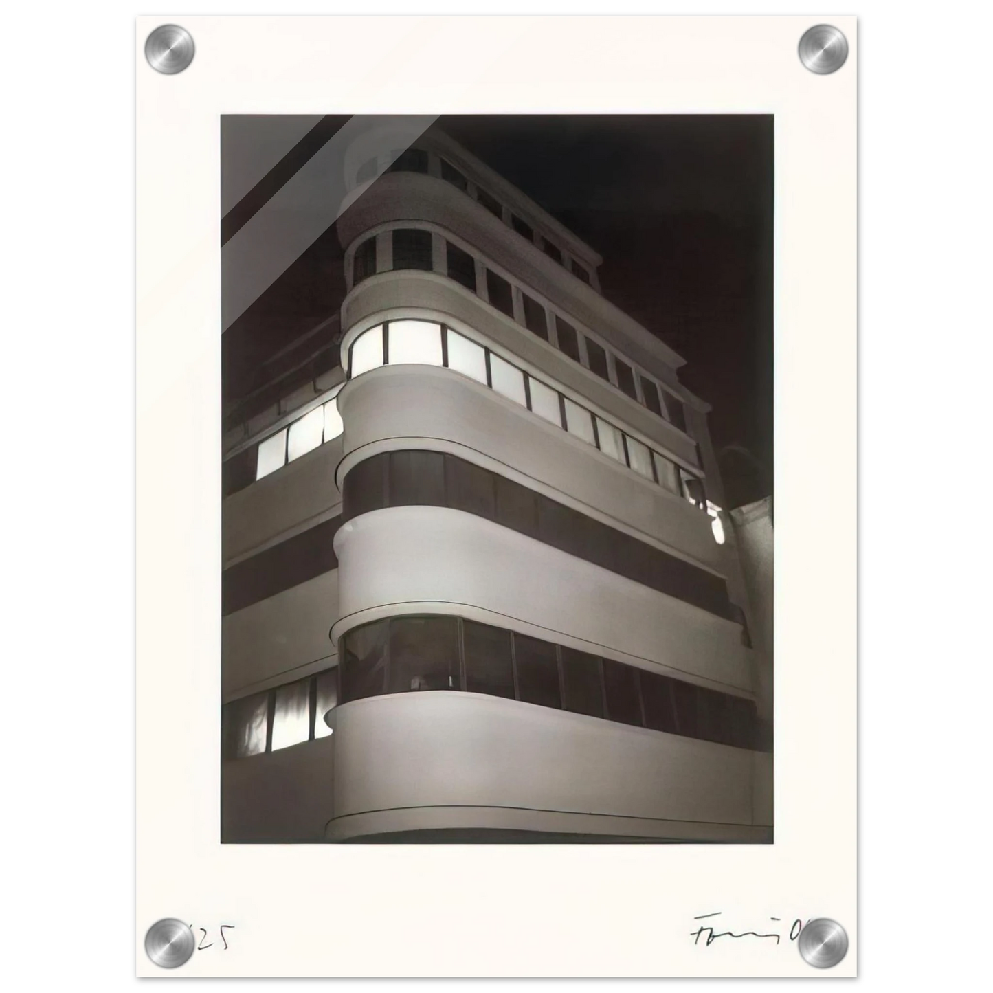 13e9dc07-b0b4-4b94-a94b-e086530fb5ed